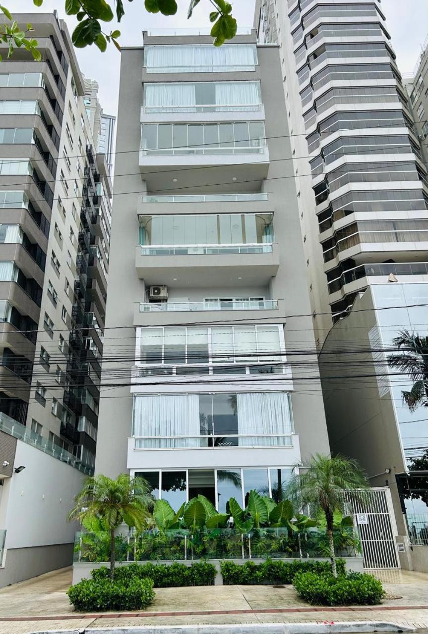 Avenida Atlantica, Beira Mar, Pe Na Areia Daire Balneario Camboriu Dış mekan fotoğraf